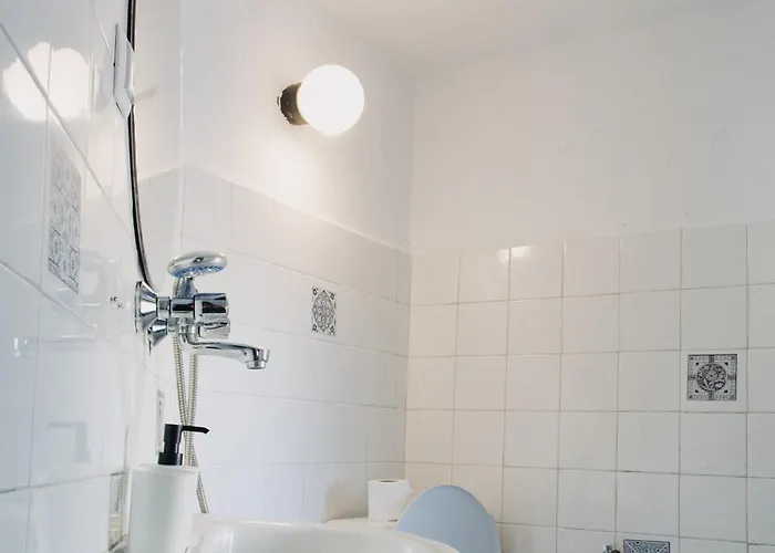 Dedo Pene Pensión 2*